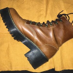 Dr. martens Leona boots, wore absolutely once
